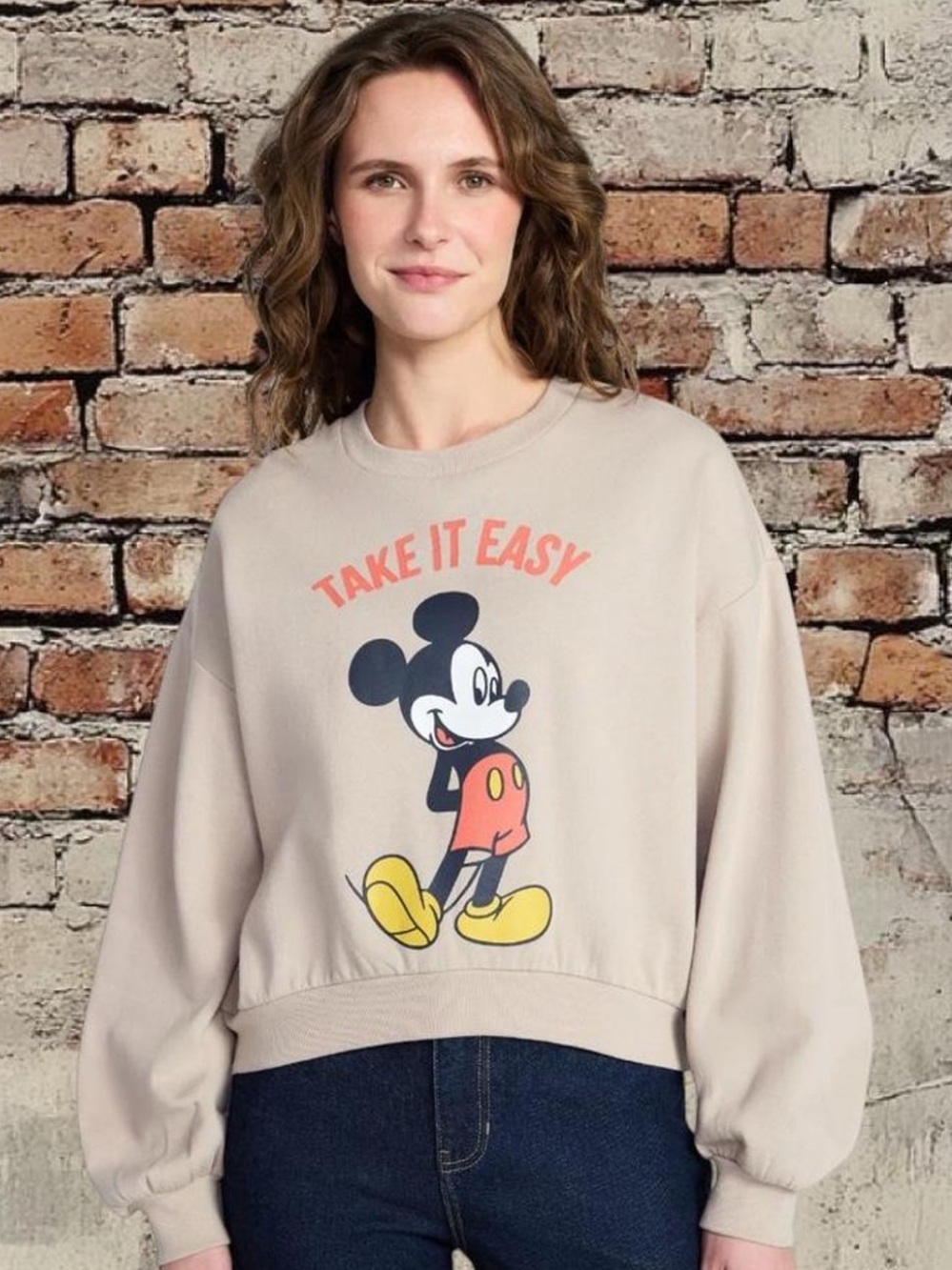 Disney Mickey Mouse Take It Easy Crewneck Sweatshirt NWT Beige Graphic Pullover